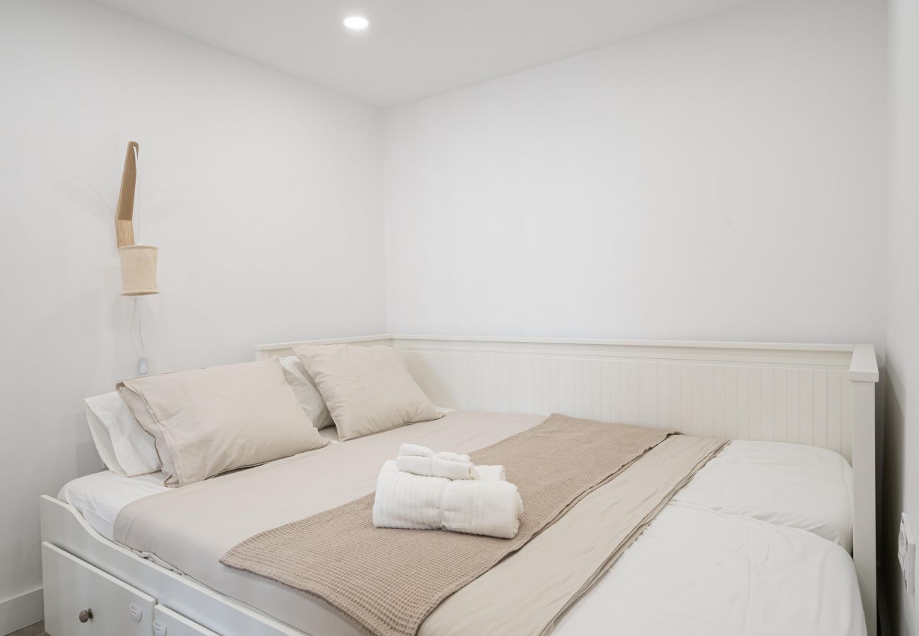 Appartement à Madrid - Ap. Dúplex GOYA-Wizink FBR15