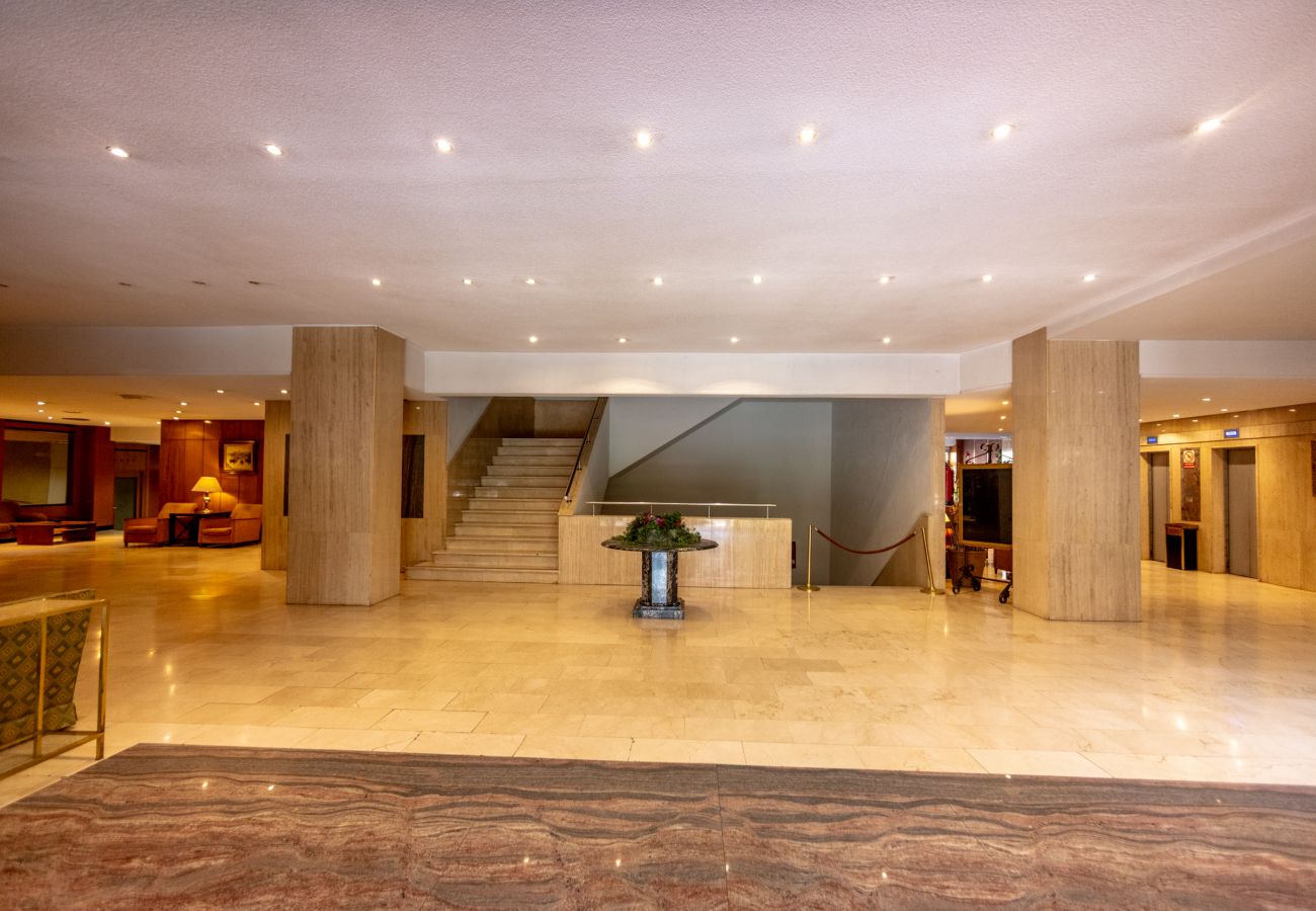 Appartement à Madrid - Contemporáneo y Colonial Ap. Madrid MLG16