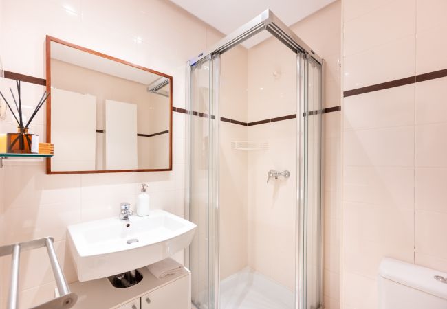 Appartement à Madrid - M (MAD283) Ap. Hortaleza-Fuencarral Appartement à Madrid - M (MAD283) Ap. Hortaleza-Fuencarral