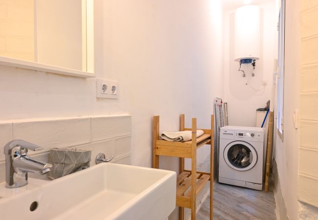 Appartement à Madrid - M (MEN30) Moderno y elegante ap. Barrio Ibiza Appartement à Madrid - M (MEN30) Moderno y elegante ap. Barrio Ibiza