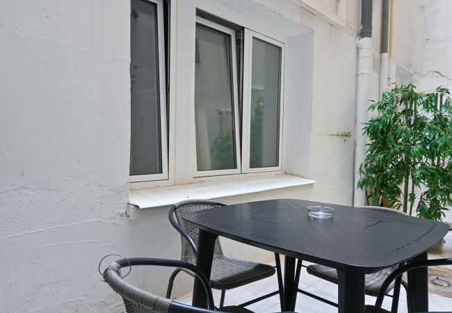 Appartement à Madrid - M (MEN30) Moderno y elegante ap. Barrio Ibiza Appartement à Madrid - M (MEN30) Moderno y elegante ap. Barrio Ibiza