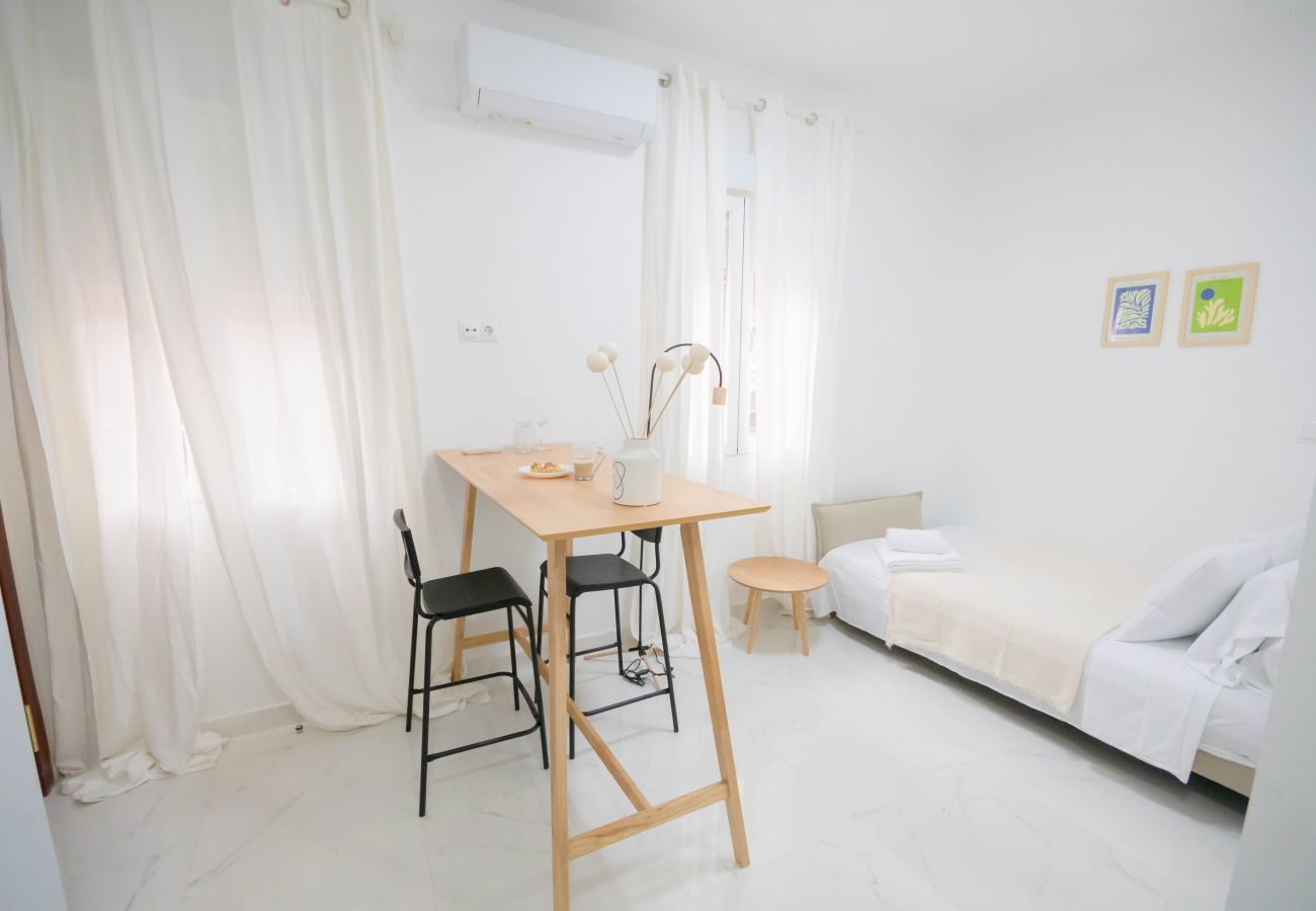 Studio à Madrid - M (MLUBº1) TETUAN "EL CENTRO"