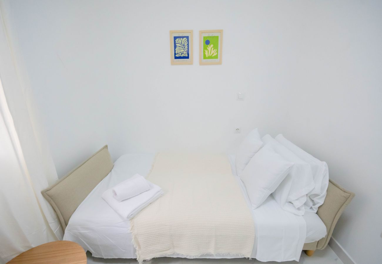 Studio à Madrid - M (MLUBº1) TETUAN "EL CENTRO"