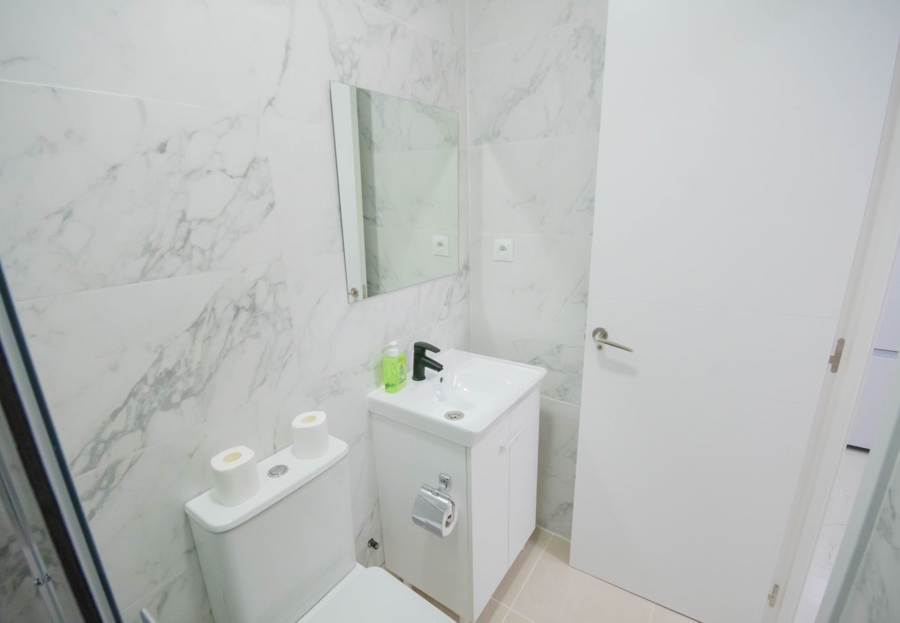 Studio à Madrid - M (MLUBº1) TETUAN "EL CENTRO"