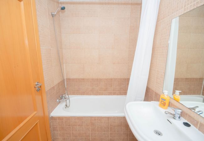 Appartement à Madrid - M (DIN131F) Habitaciones en alquiler en Barrio Chu Appartement à Madrid - M (DIN131F) Habitaciones en alquiler en Barrio Chu