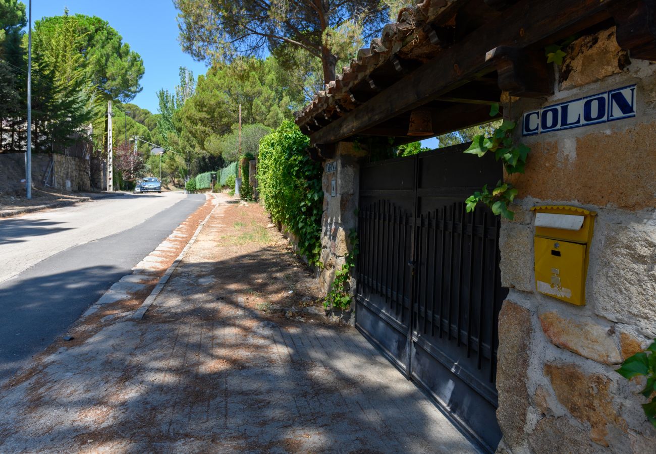 Villa à San Martín de Valdeiglesias - Pantano de San Juan  M (CLN33)