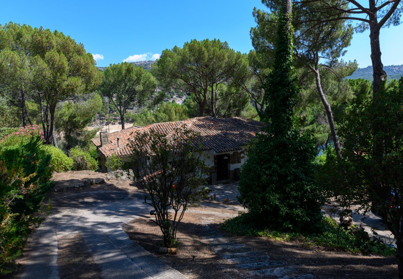 Villa à San Martín de Valdeiglesias - Pantano de San Juan  M (CLN33)