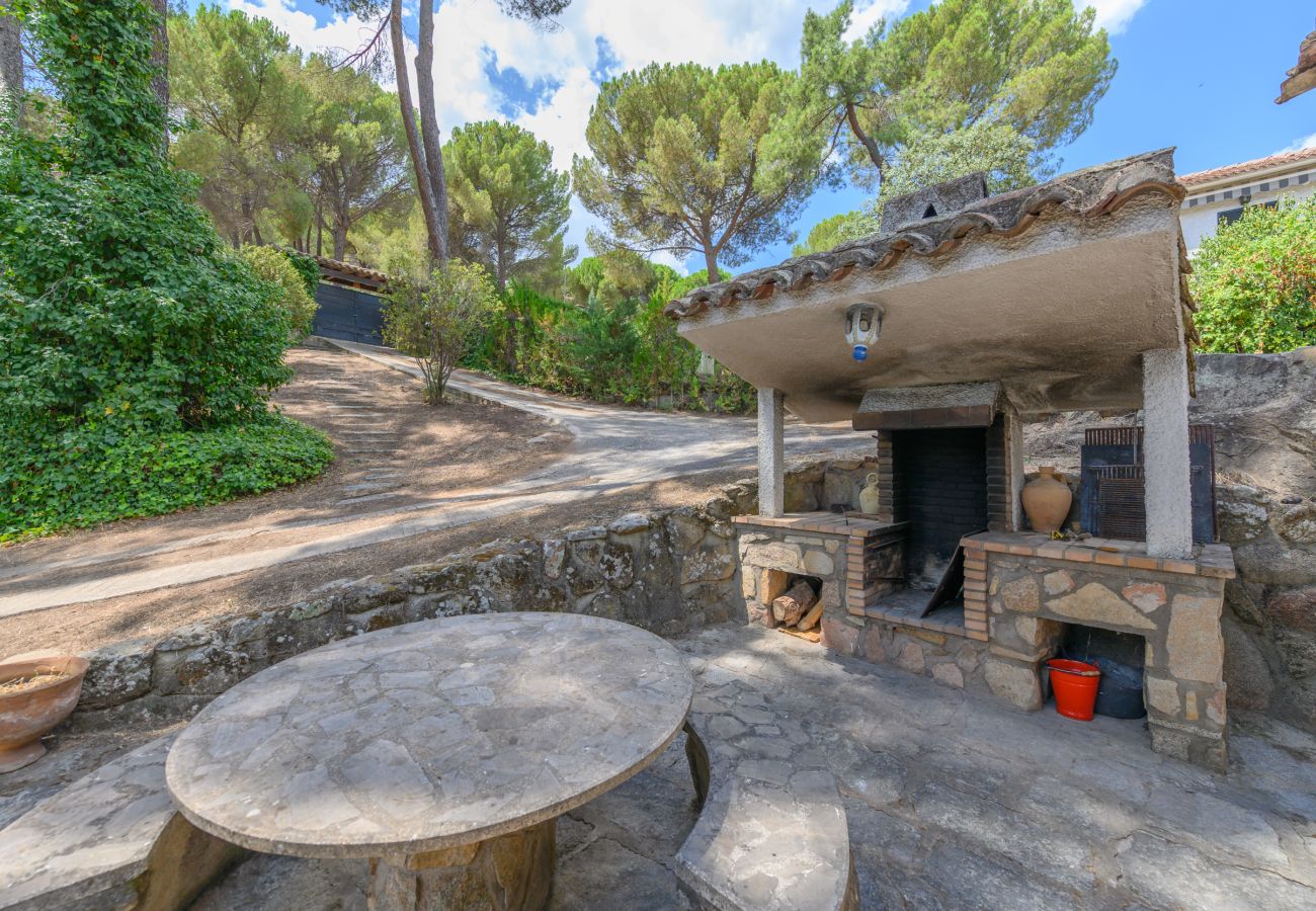 Villa à San Martín de Valdeiglesias - Pantano de San Juan  M (CLN33)