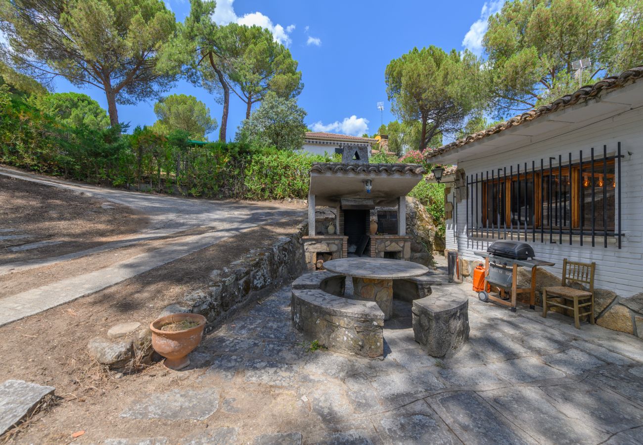 Villa à San Martín de Valdeiglesias - Pantano de San Juan  M (CLN33)