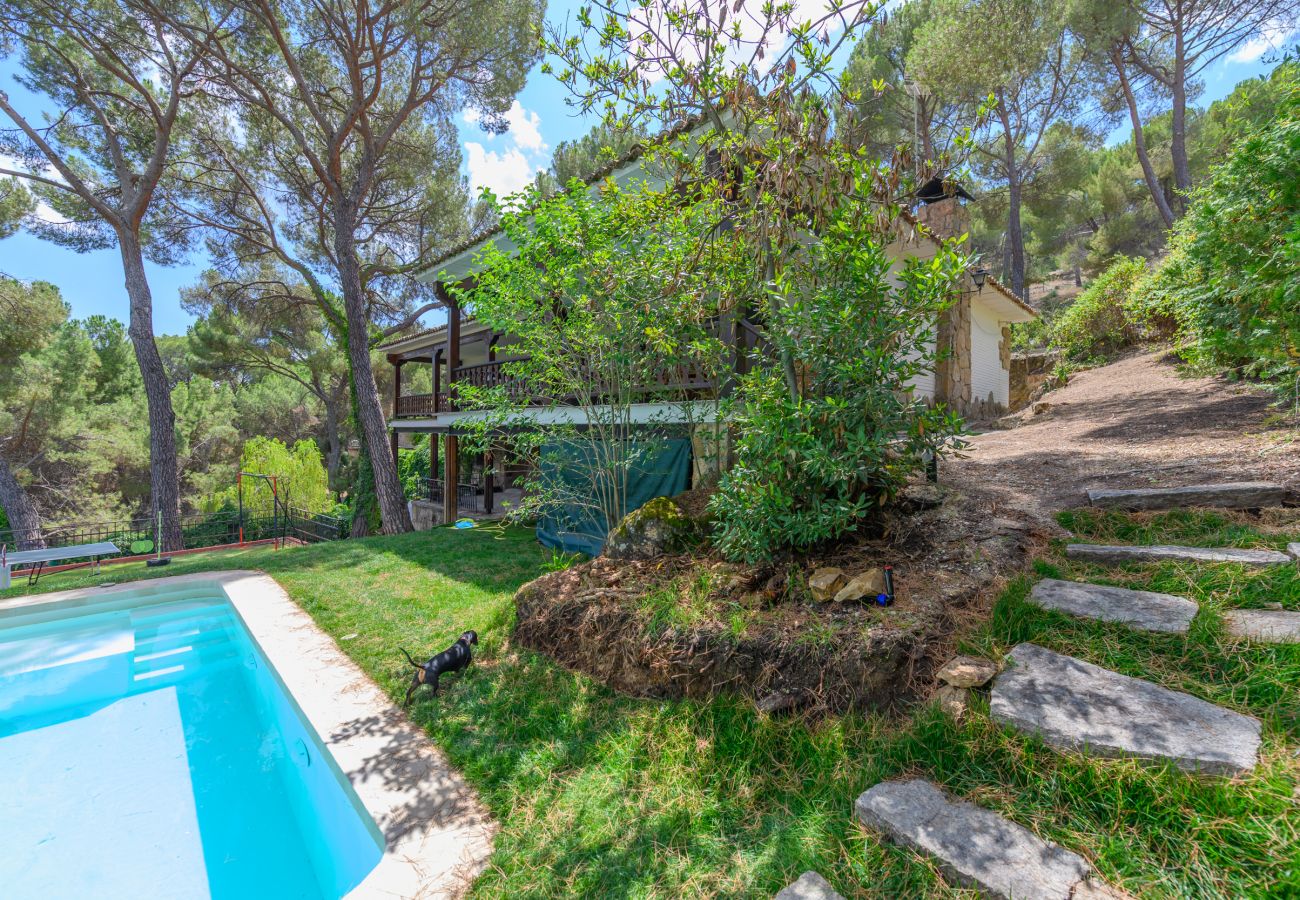 Villa à San Martín de Valdeiglesias - Pantano de San Juan  M (CLN33)