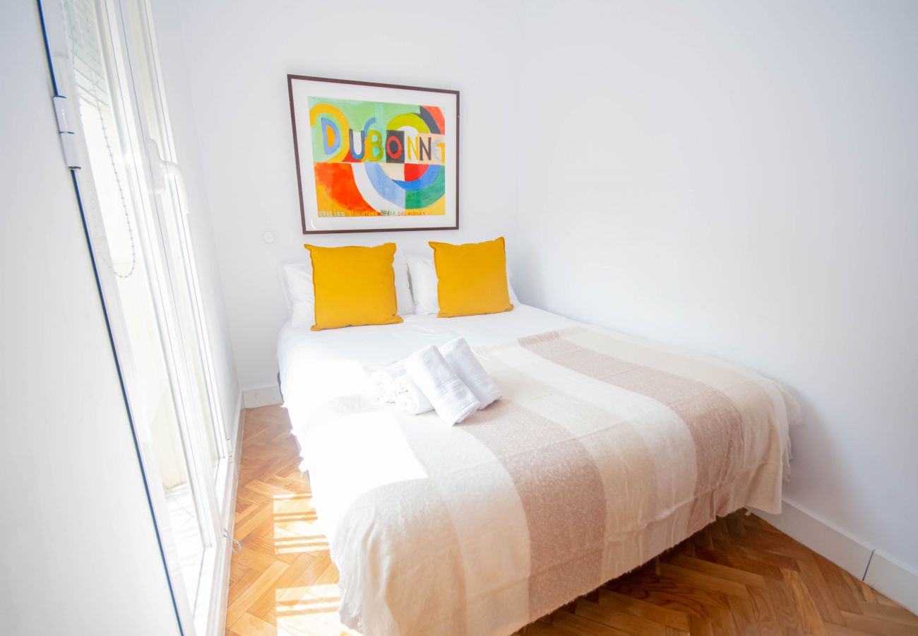 Appartement à Madrid - Appartement central et confortable dans le Rastro de Madrid RDC33