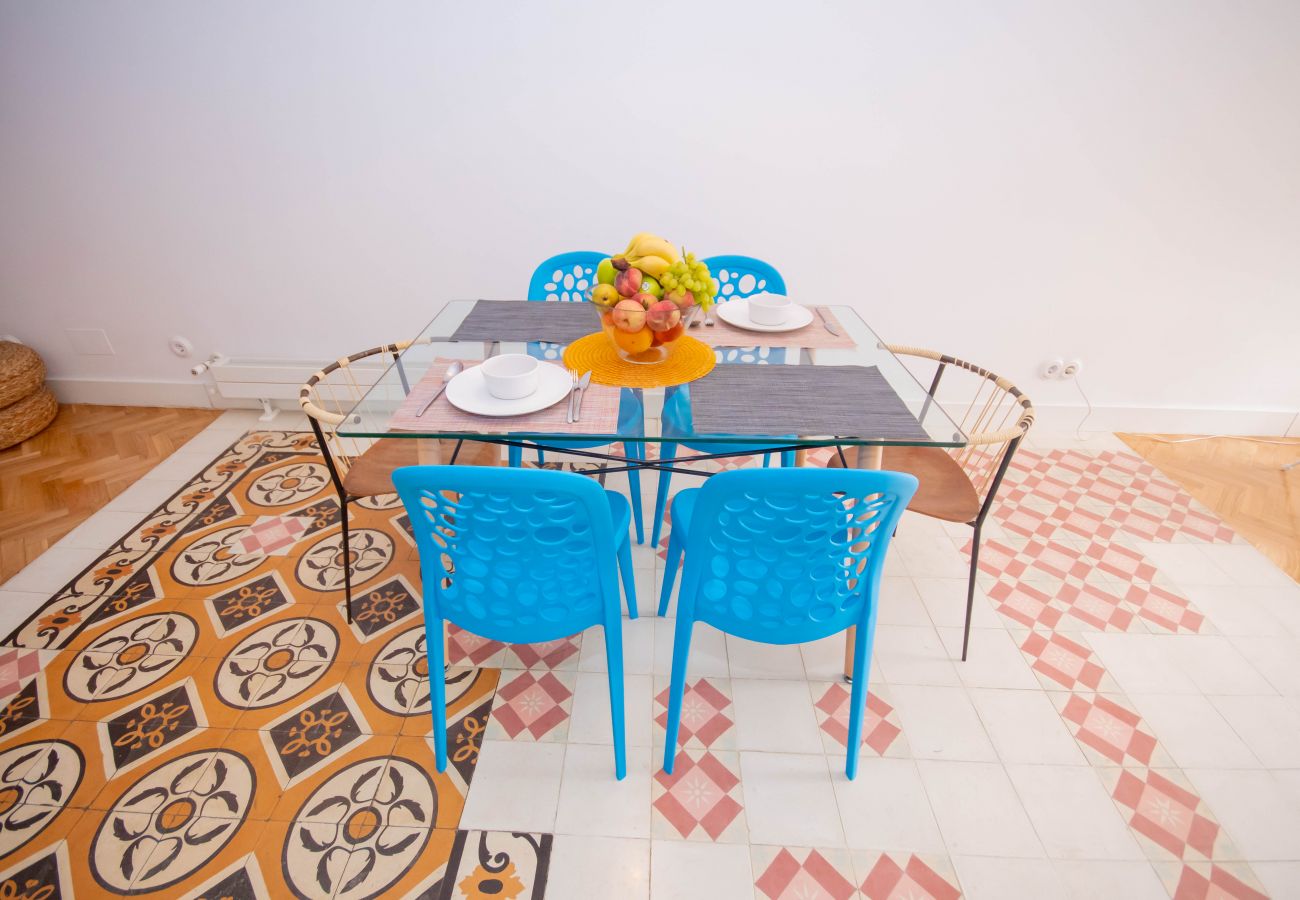 Appartement à Madrid - Appartement central et confortable dans le Rastro de Madrid RDC33