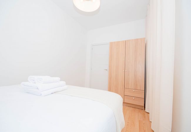 Appartement à Madrid - Appartement confortable et charmant de 3 chambres à Madrid M (ASR18)