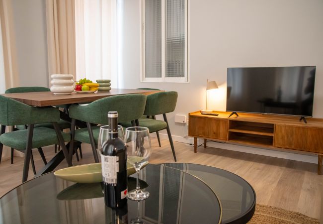 Appartement à Madrid - Luminoso y amplio apartamento en Cuatro Caminos Madrid