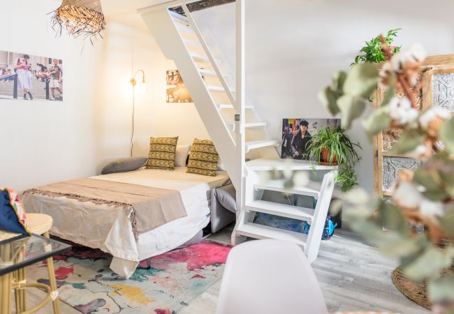 Appartement à Madrid - M (SGV51) Encantadora buhardilla dúplex en el cora Appartement à Madrid - M (SGV51) Encantadora buhardilla dúplex en el cora