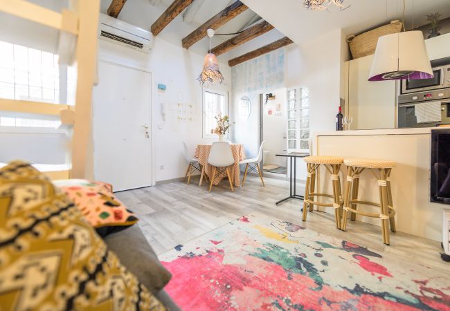 Appartement à Madrid - M (SGV51) Encantadora buhardilla dúplex en el cora Appartement à Madrid - M (SGV51) Encantadora buhardilla dúplex en el cora