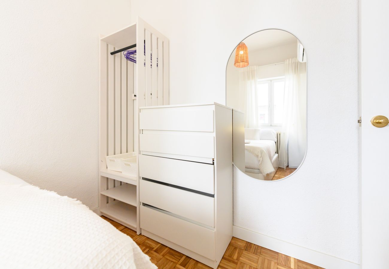 Appartement à Madrid - M (AZA14) Amplio y elegante apartamento en Prosper