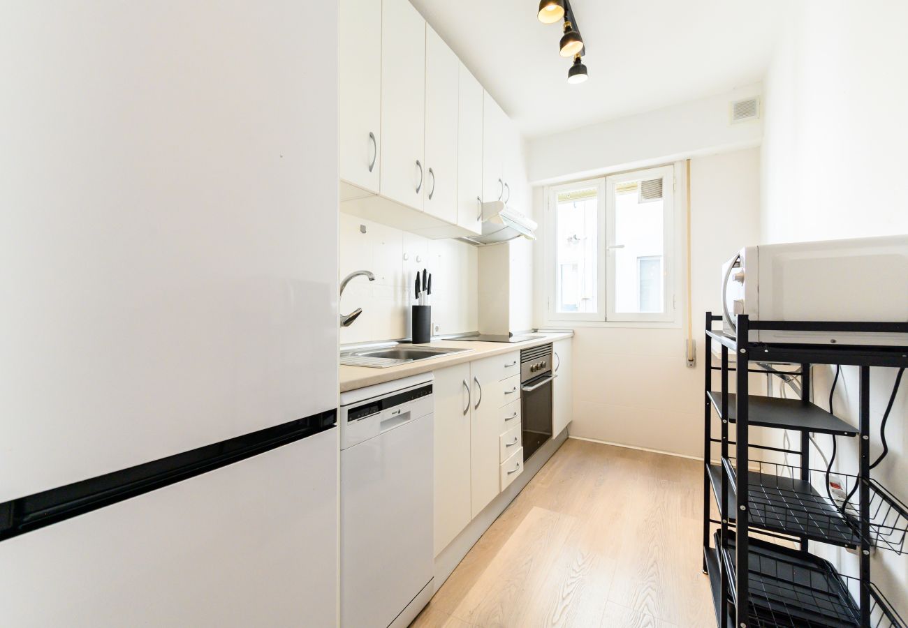 Appartement à Madrid - M (AZA14) Amplio y elegante apartamento en Prosper