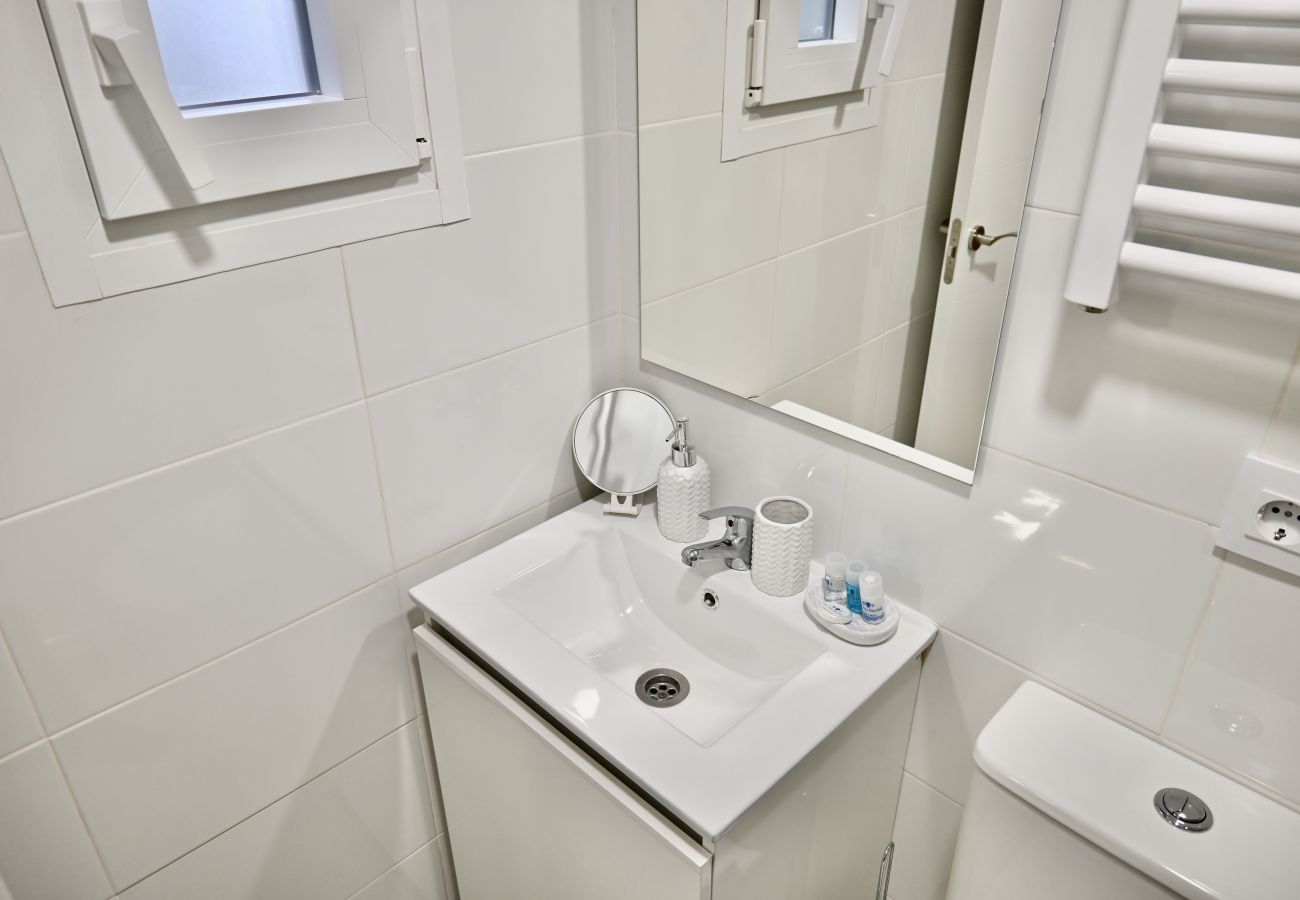 Studio à Madrid - Studio confortable à Pasaje Virgen de la Alegría
