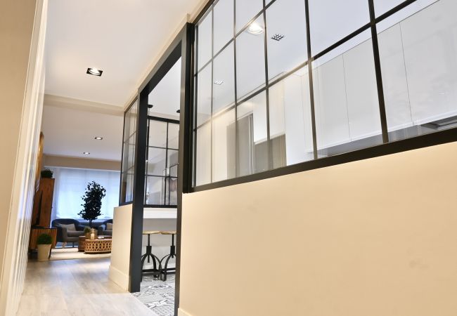 Appartement à Madrid - Elegante y cómodo apartamento en Goya a pocos metros del Wizink Center  FBR18