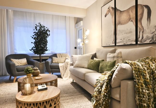 Appartement à Madrid - Elegante y cómodo apartamento en Goya a pocos metros del Wizink Center  FBR18