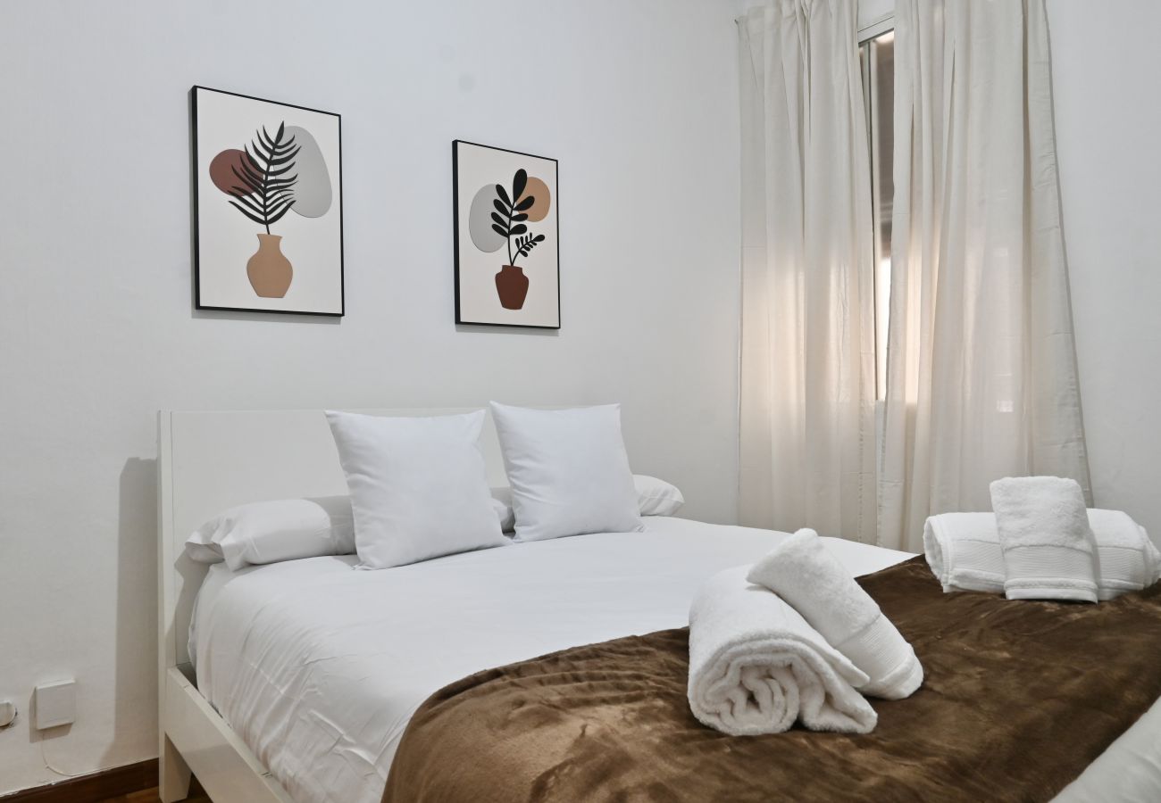 Appartement à Madrid - M (VLD13) Encantador Apartamento de Cuatro Dormito