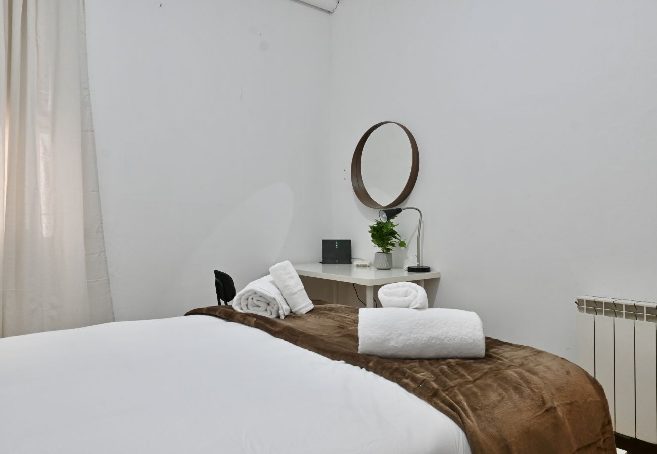 Appartement à Madrid - M (VLD13) Encantador Apartamento de Cuatro Dormito
