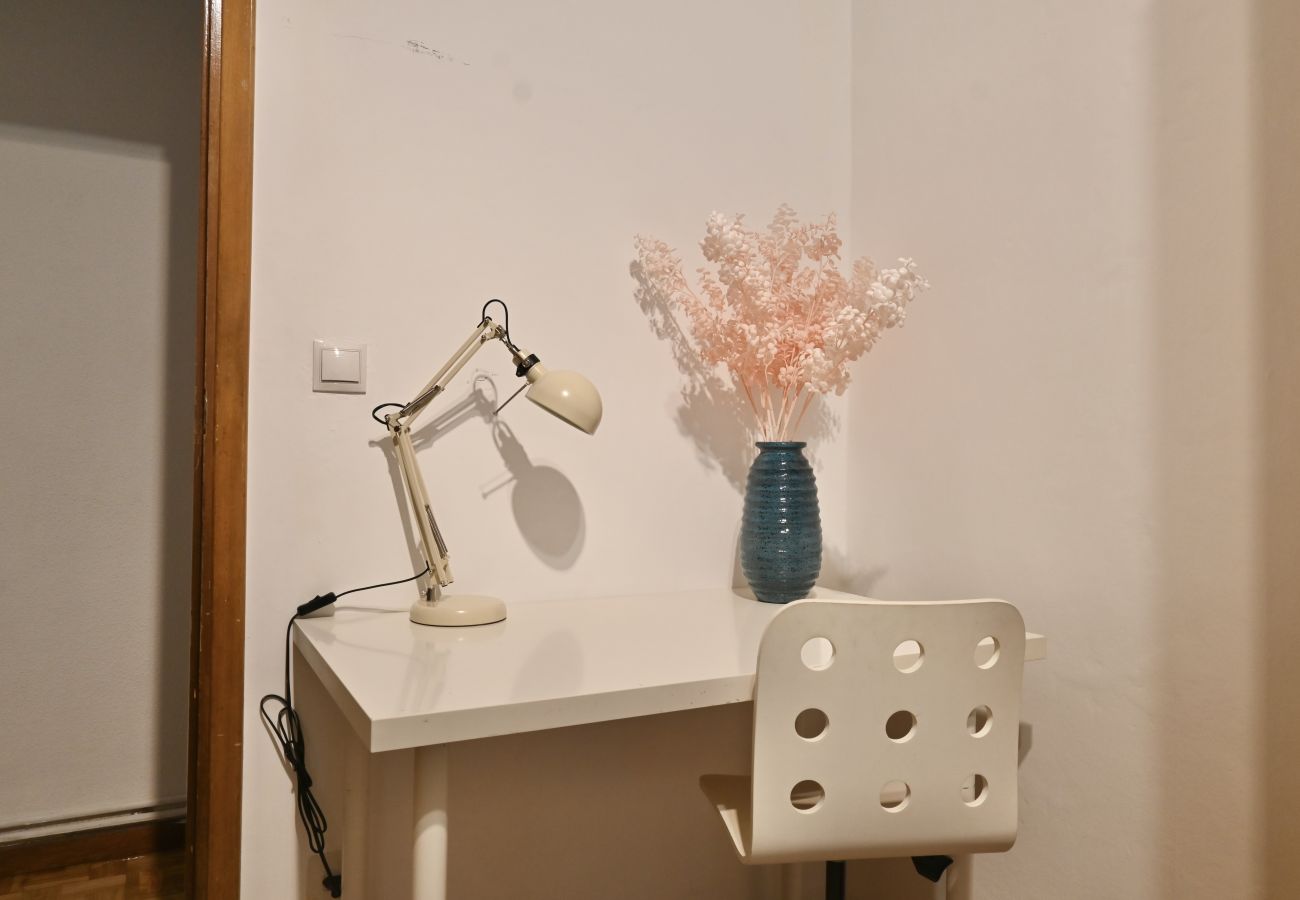 Appartement à Madrid - M (VLD13) Encantador Apartamento de Cuatro Dormito