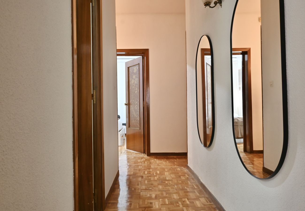 Appartement à Madrid - M (VLD13) Encantador Apartamento de Cuatro Dormito