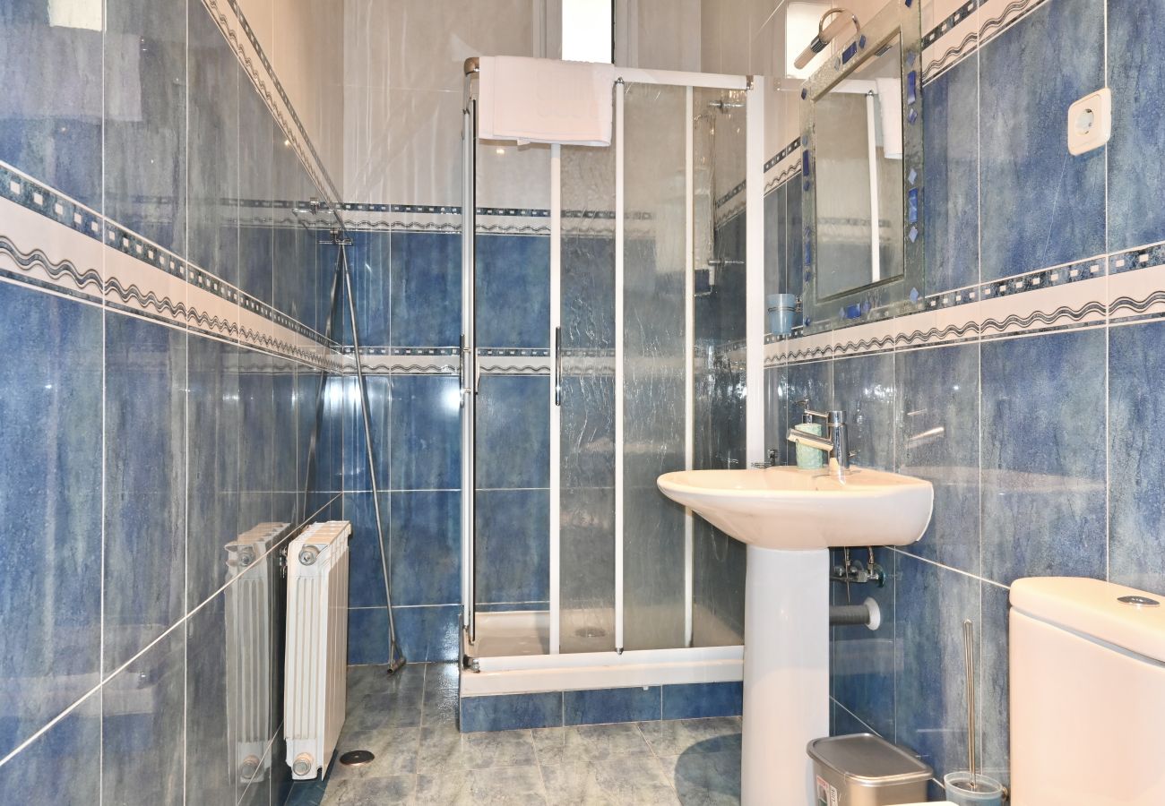 Appartement à Madrid - M (VLD13) Encantador Apartamento de Cuatro Dormito