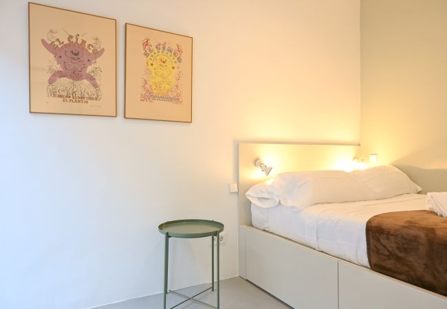 Appartement à Madrid - M (AMP41) Charmant appartement de 2 chambres : découvrez la vie authentique de Madrid dans votre propre espace