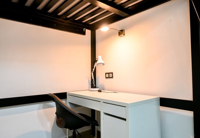 Studio à Madrid - M (RVI40) Appartement confortable d'une chambre à Cuatro Caminos