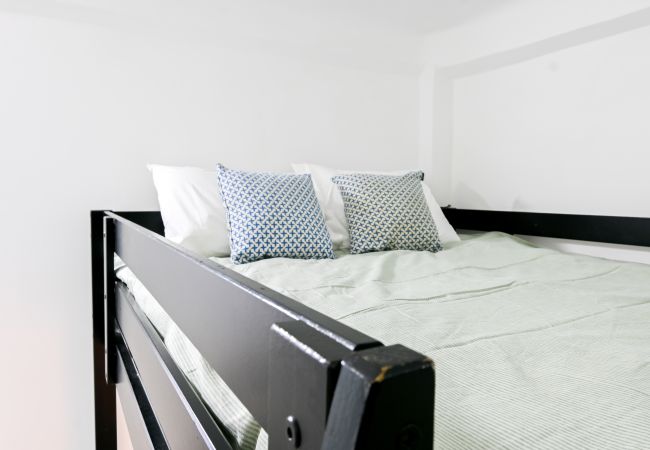 Studio à Madrid - M (RVI40) Appartement confortable d'une chambre à Cuatro Caminos