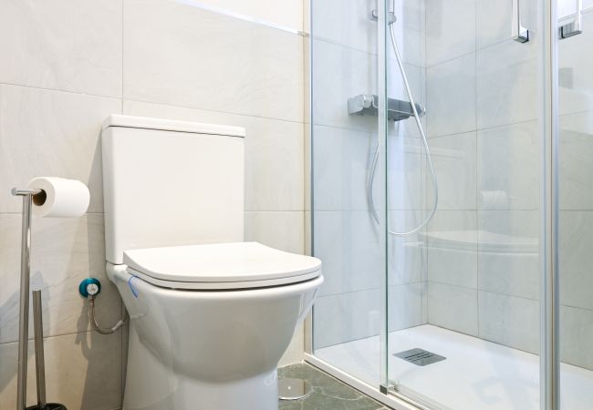 Appartement à Madrid - M (ORE512) Apartamento Espacioso de Tres Dormitori Appartement à Madrid - M (ORE512) Apartamento Espacioso de Tres Dormitori