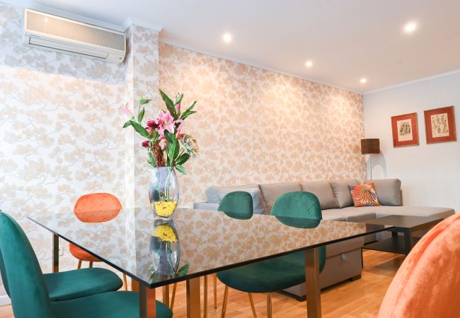 Appartement à Madrid - M (ORE512) Apartamento Espacioso de Tres Dormitori Appartement à Madrid - M (ORE512) Apartamento Espacioso de Tres Dormitori