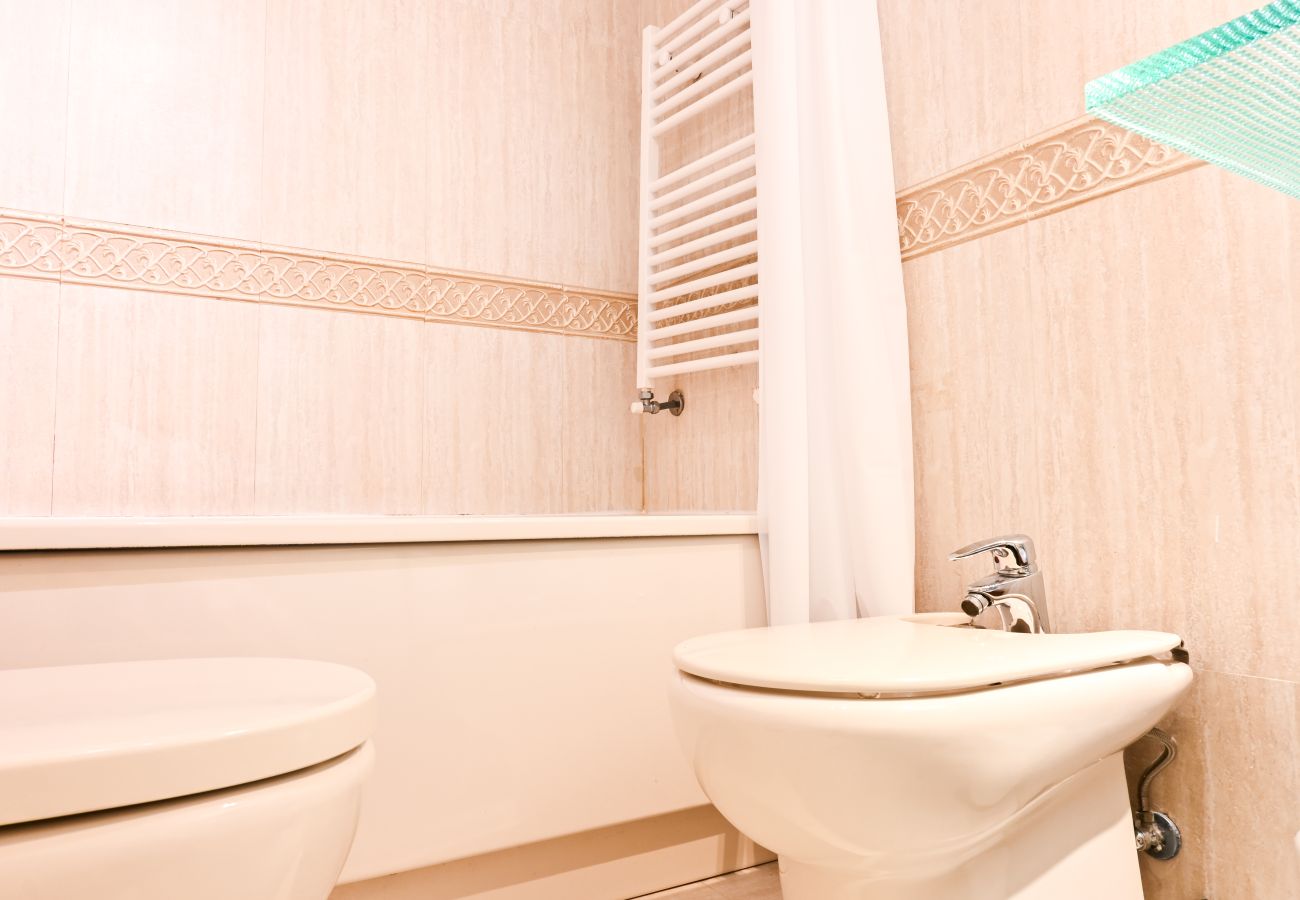 Appartement à Madrid - M (ERO14) Apartamento con Estilo y Comodidad