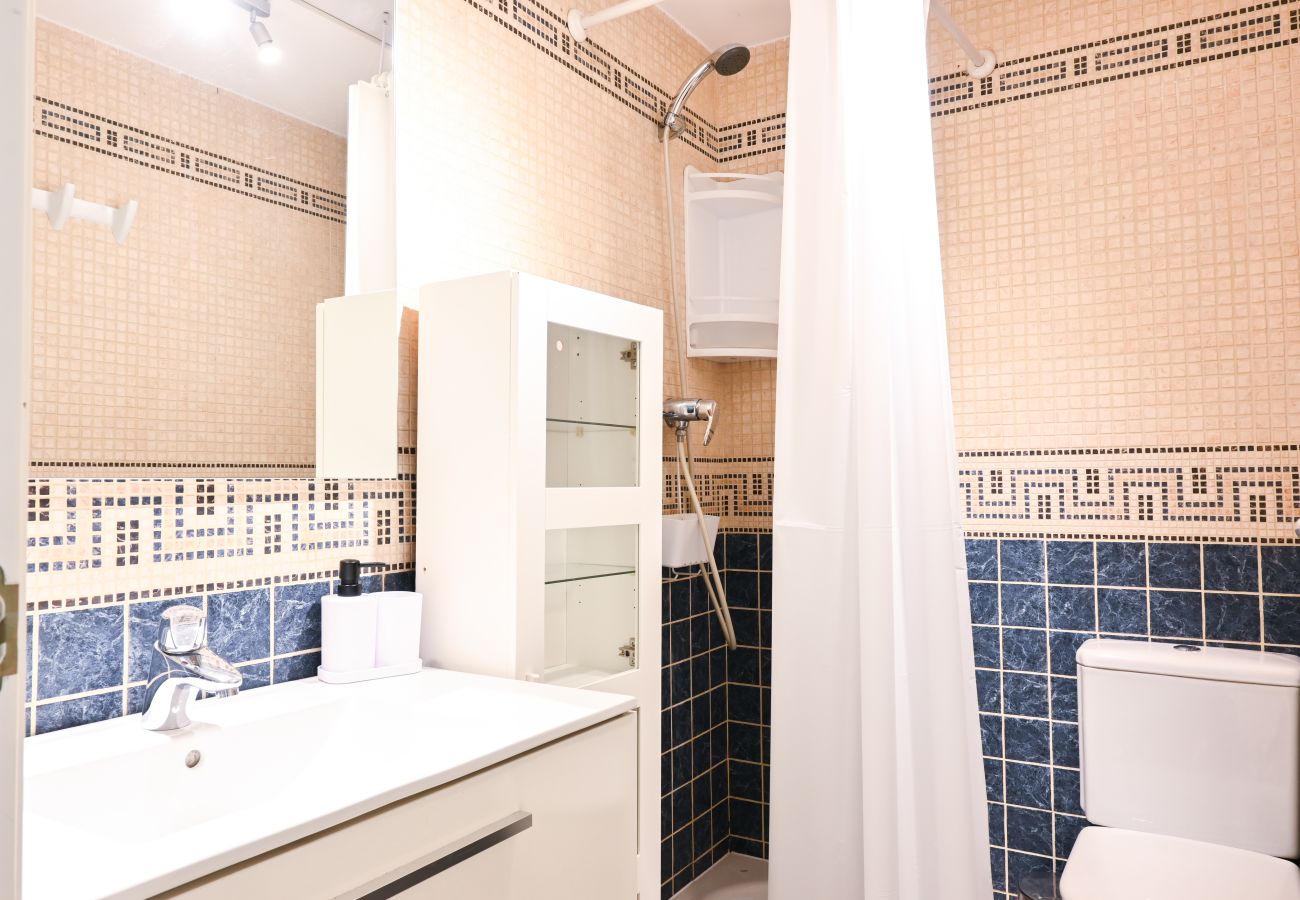 Appartement à Madrid - M (ERO14) Apartamento con Estilo y Comodidad
