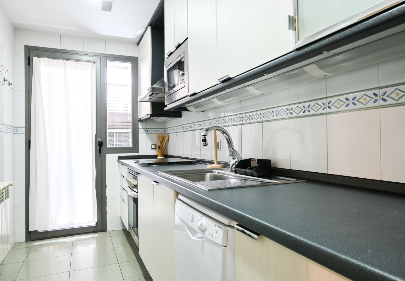 Appartement à Madrid - M (ERO14) Apartamento con Estilo y Comodidad