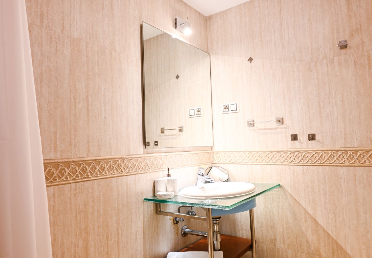 Appartement à Madrid - M (ERO14) Apartamento con Estilo y Comodidad