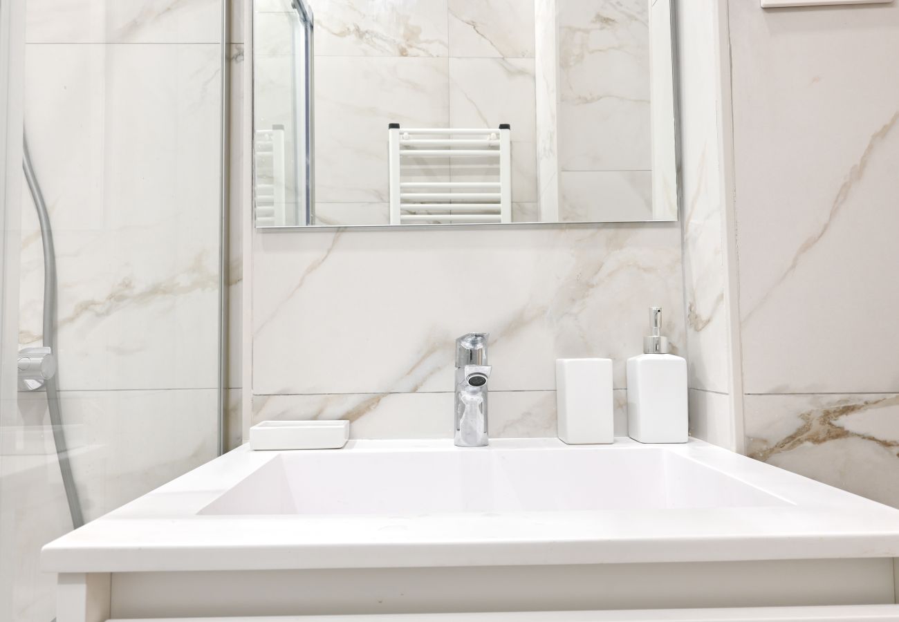 Studio à Madrid - M (ETD1) Céntrico y Luminoso Apartamento  en Madri