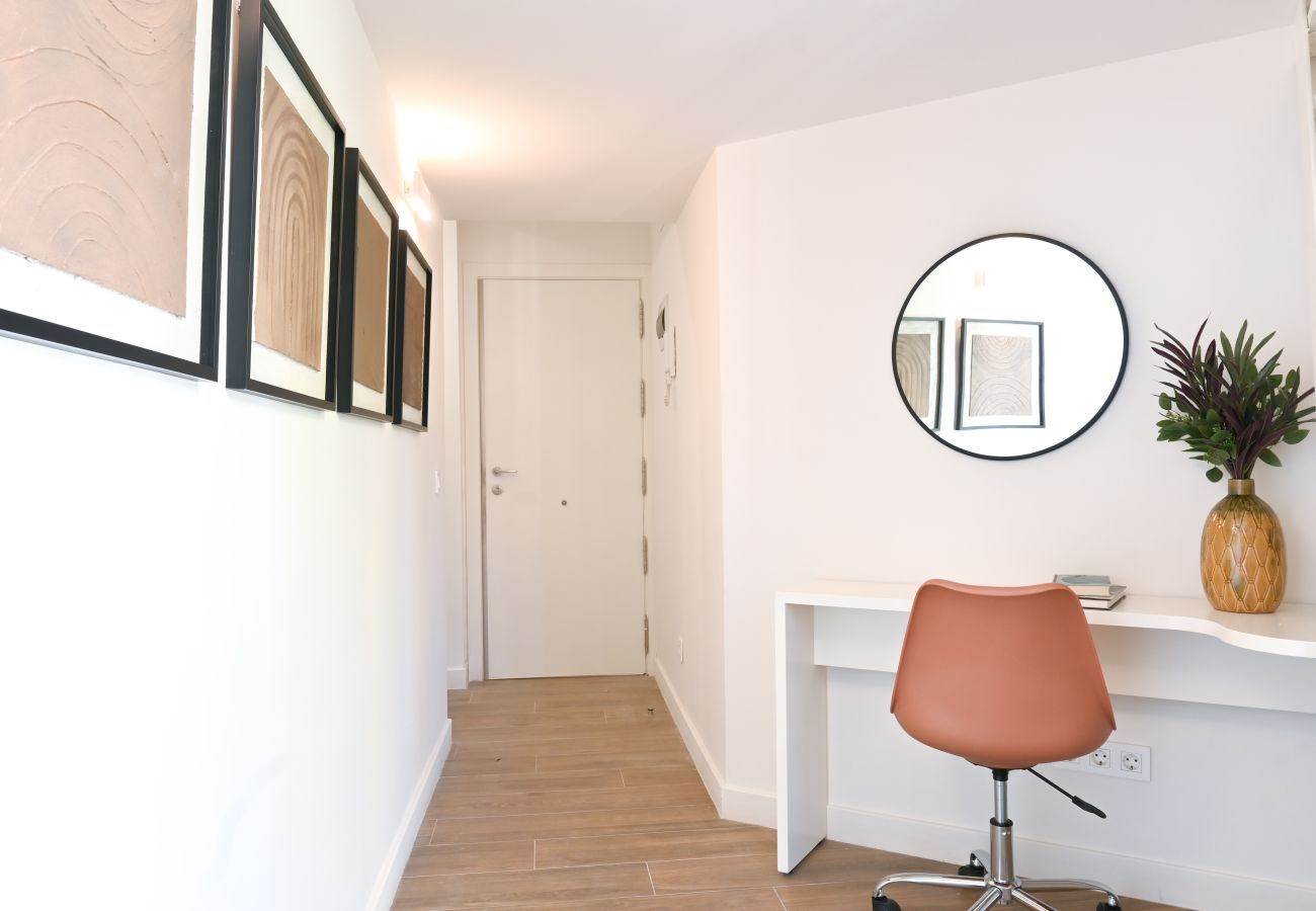 Studio à Madrid - M (ETD3) Céntrico y Luminoso Estudio Duplex en Mad