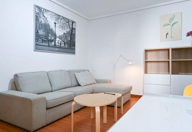 Appartement à Madrid - M (ECA103)Acogedora vivienda de 2 dormitorios en C Appartement à Madrid - M (ECA103)Acogedora vivienda de 2 dormitorios en C