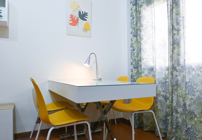 Appartement à Madrid - M (ECA103)Acogedora vivienda de 2 dormitorios en C Appartement à Madrid - M (ECA103)Acogedora vivienda de 2 dormitorios en C