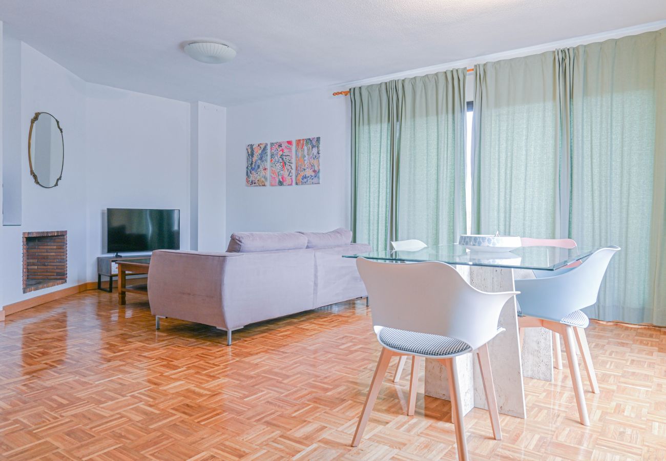 Appartement à Madrid - M (PAT132) Dúplex Ático con Espectaculares Vistas