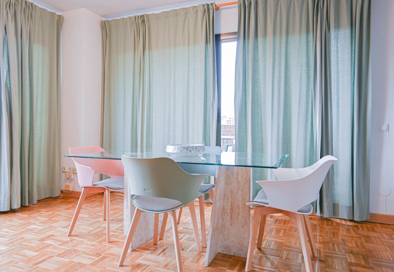 Appartement à Madrid - M (PAT132) Dúplex Ático con Espectaculares Vistas