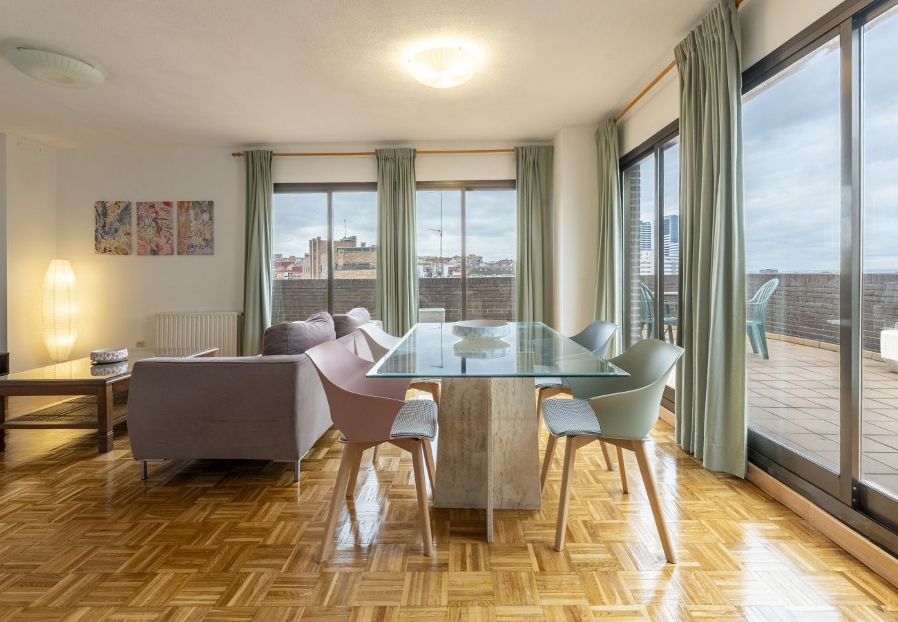 Appartement à Madrid - M (PAT132) Dúplex Ático con Espectaculares Vistas