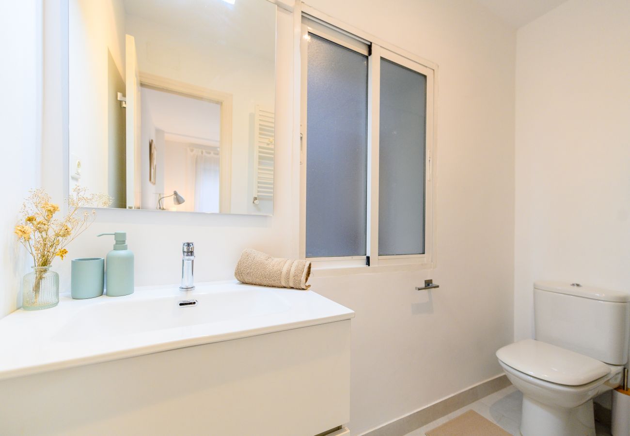 Appartement à Madrid - M (JAM471B)Apartamento Luminoso con Balcón en el C