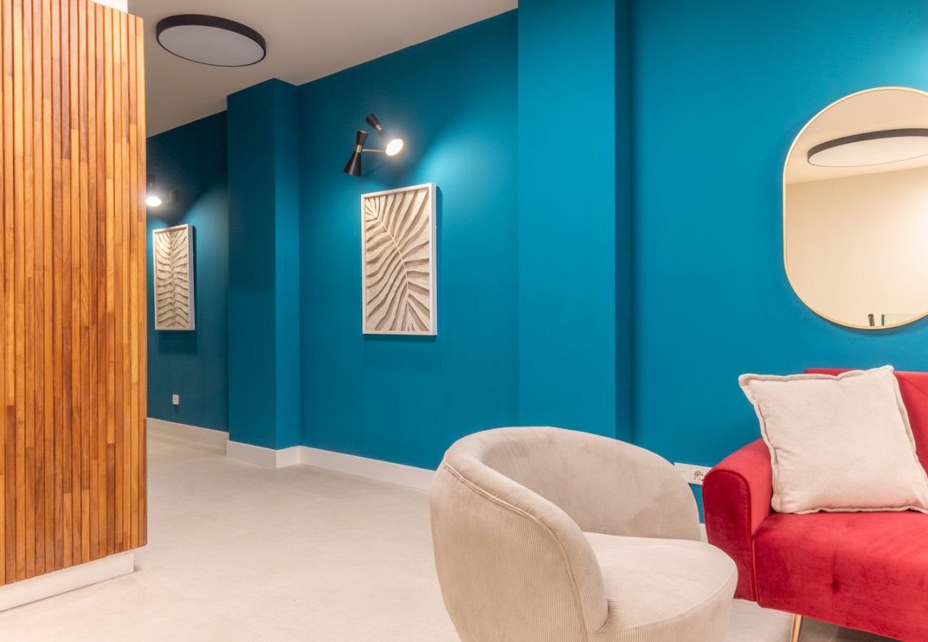 Studio à Madrid - M (DEL291º3) Liria: Un Espacio de Elegancia y Conf