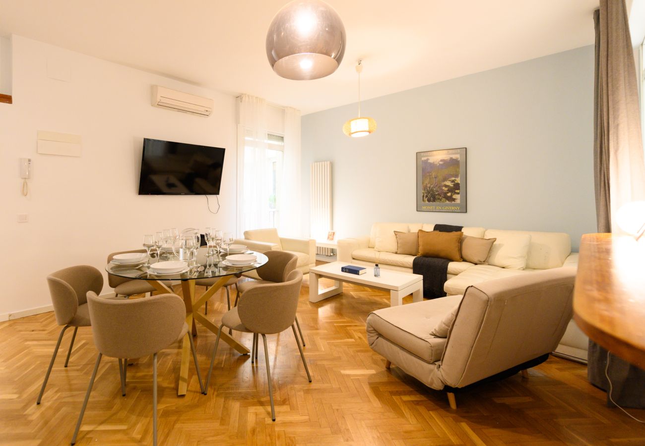 Appartement à Madrid - M (PSM9) Elegante vivienda de 3 habitaciones en e