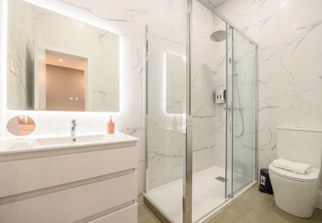 Appartement à Madrid - M (SBE351D) Confort y estilo urbano: tu piso perfe Appartement à Madrid - M (SBE351D) Confort y estilo urbano: tu piso perfe